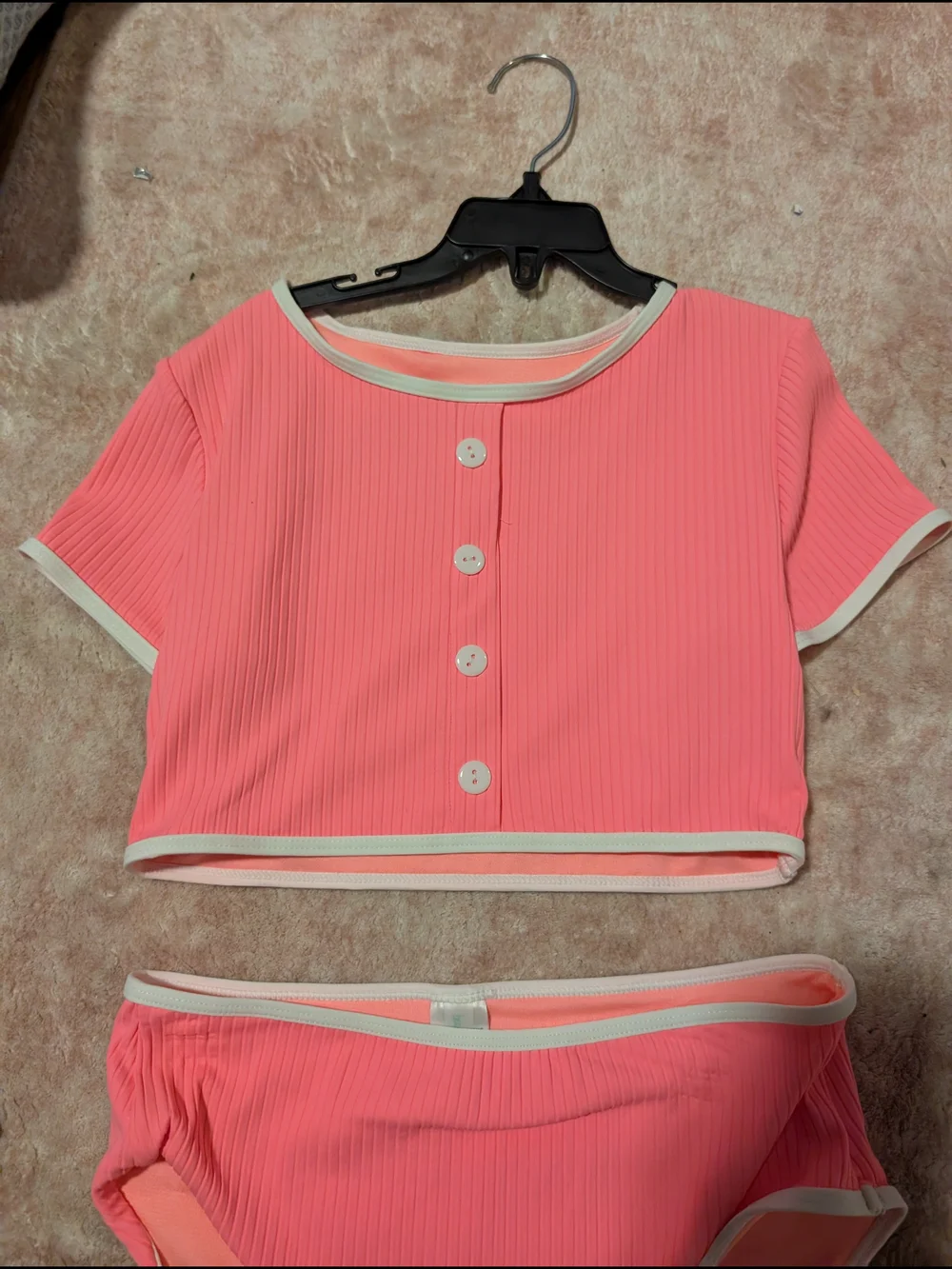 Beach Lingo classic pink